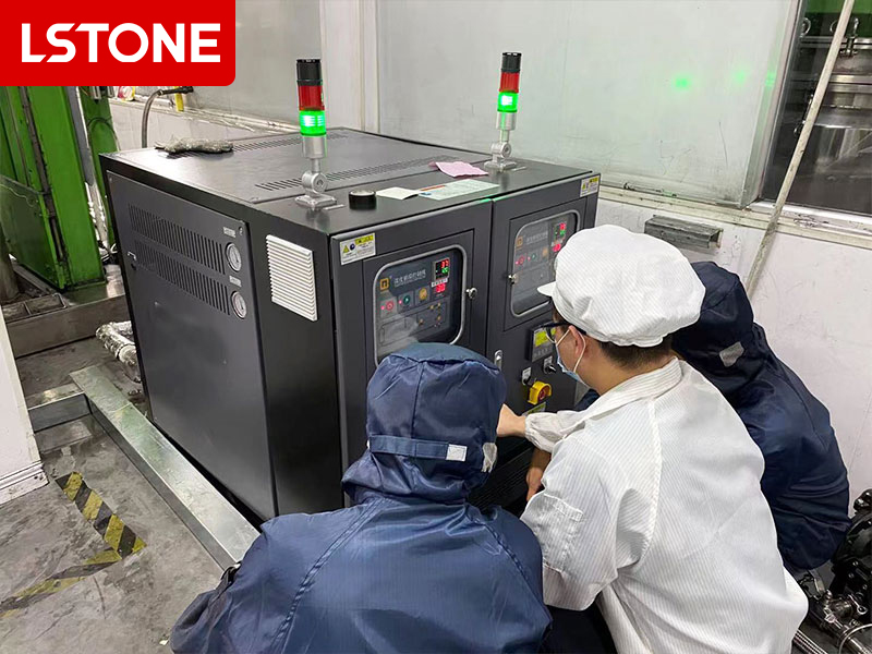 電極漿料控溫模溫機(jī)2