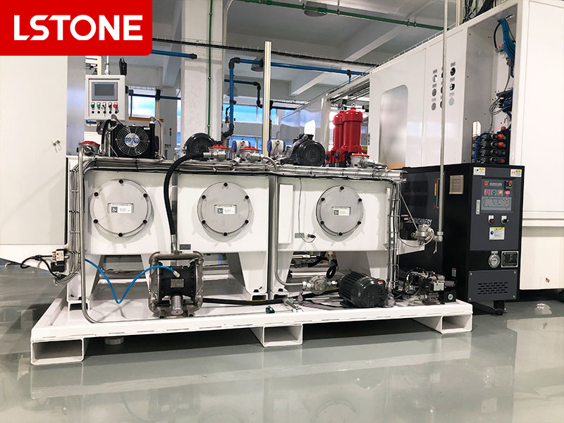 變速箱測(cè)試模溫機(jī)2