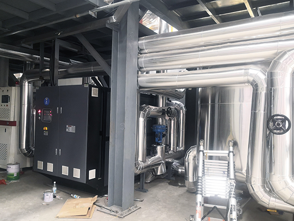 新能源控溫模溫機(jī) 新能源控溫模溫機(jī)